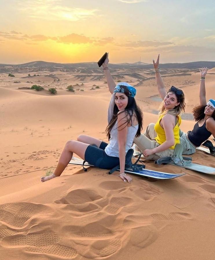Отель Sahara Luxury Glamping Мерзуга Экстерьер фото