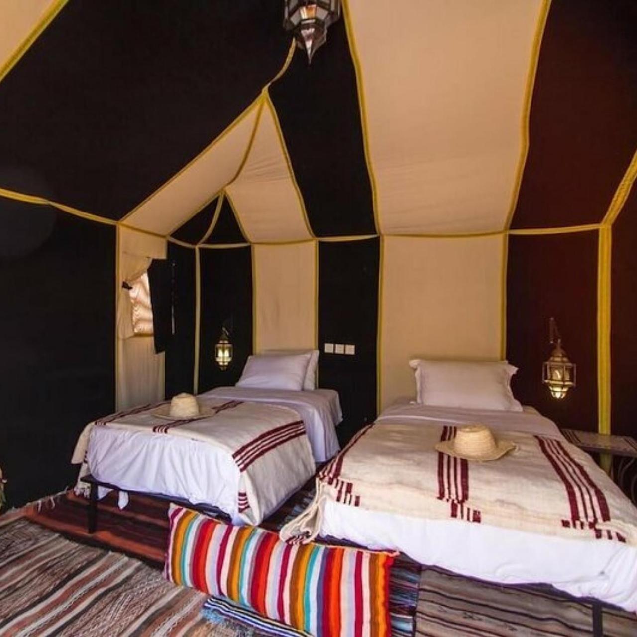Отель Sahara Luxury Glamping Мерзуга Экстерьер фото